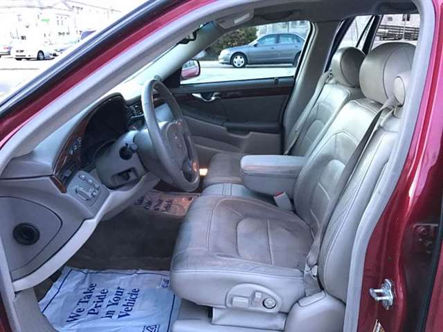 2005 Cadillac Deville 4dr Sedan